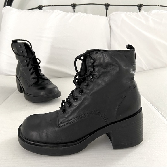 Covington Shoes Covington Black Vintage Lace Up Y2k Combat Chunky